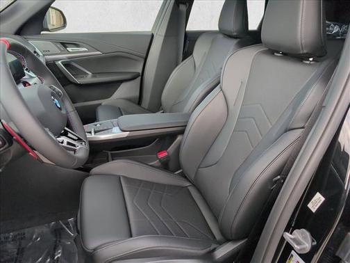 Black Sapphire Metallic 2026 BMW X1 M35i