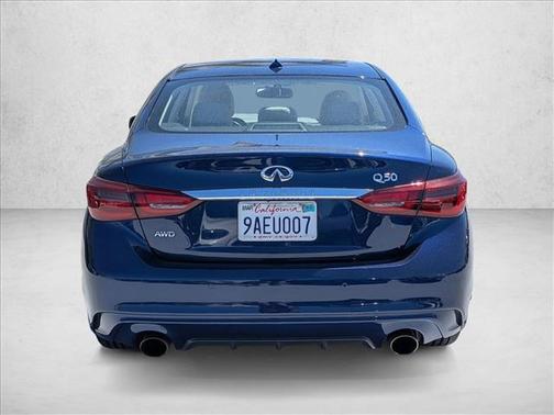 2022 INFINITI Q50 LUXE