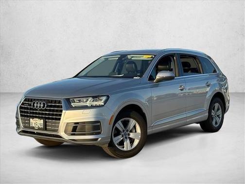 2019 Audi Q7 45 Premium Plus