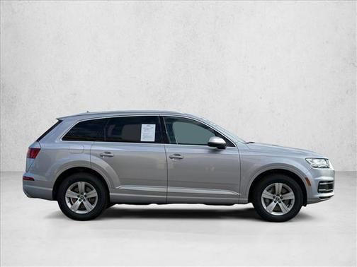 2019 Audi Q7 45 Premium Plus
