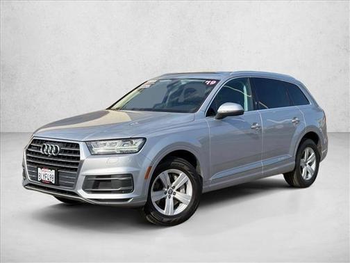 2019 Audi Q7 45 Premium Plus
