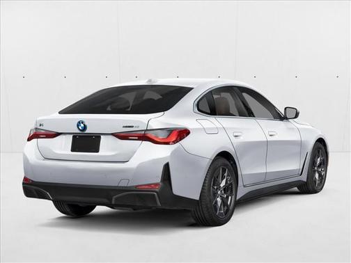 Mineral White Metallic 2026 BMW i4 Gran Coupe M60