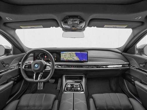 2026 BMW 750e xDrive