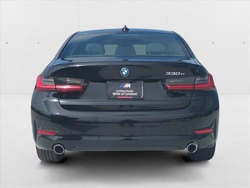 2022 BMW 330e 330e