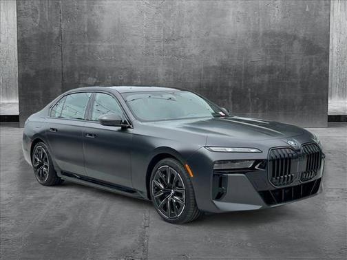 2025 BMW i7 xDrive60