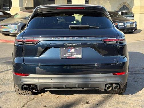 2023 Porsche Cayenne Platinum Edition