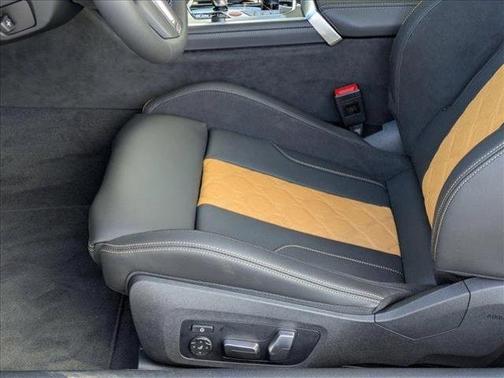 2025 BMW M8 Competition