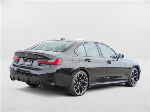 2025 BMW 330 i