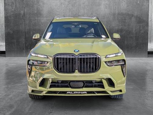 2025 BMW ALPINA XB7 Base