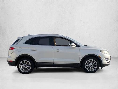 2016 Lincoln MKC Select