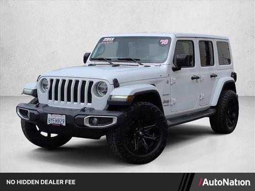 Bright White Clearcoat 2018 Jeep Wrangler Unlimited Sahara
