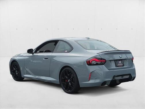 2025 BMW 230 i