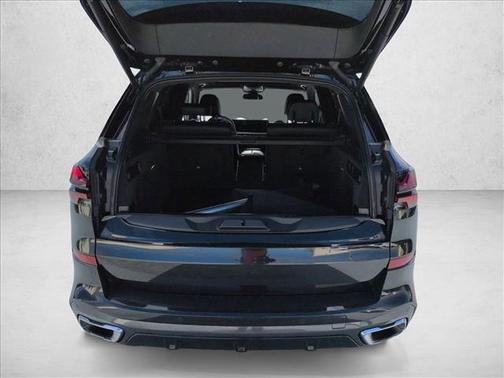 Black Sapphire Metallic 2024 BMW X5 sDrive40i