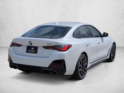 Mineral White Metallic 2026 BMW i4 Gran Coupe eDrive40