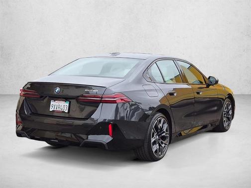 Dark Graphite Metallic 2026 BMW i5 eDrive40