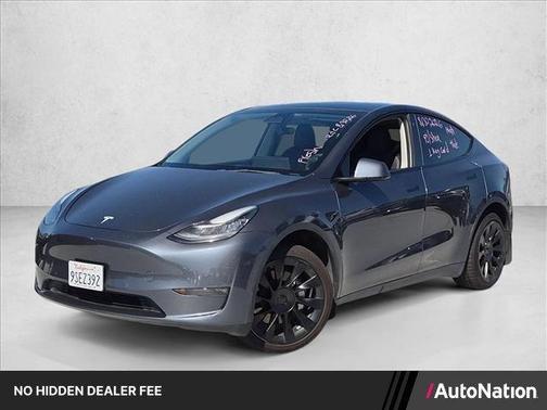 Gray 2022 Tesla Model Y Long Range
