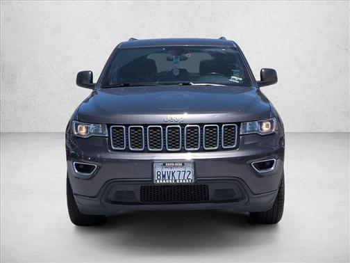 Granite Crystal Clearcoat Metallic 2021 Jeep Grand Cherokee Laredo E