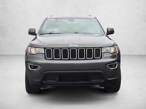 Granite Crystal Clearcoat Metallic 2021 Jeep Grand Cherokee Laredo E