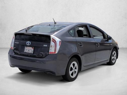 Winter Gray Metallic 2015 Toyota Prius Two