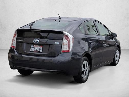 Winter Gray Metallic 2015 Toyota Prius Two