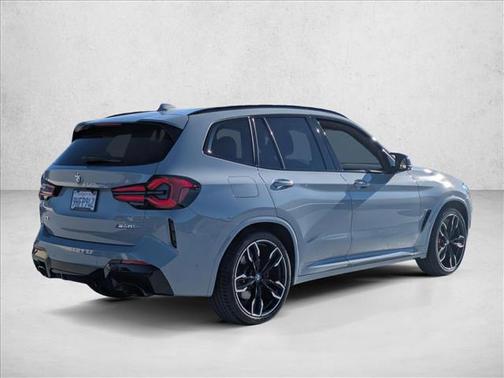 2024 BMW X3 M40i