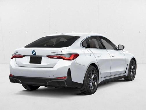 Alpine White 2026 BMW i4 Gran Coupe xDrive40
