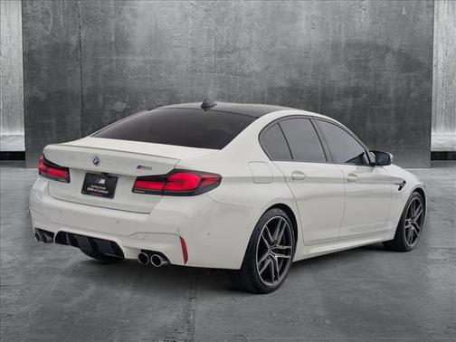 2022 BMW M5 Base