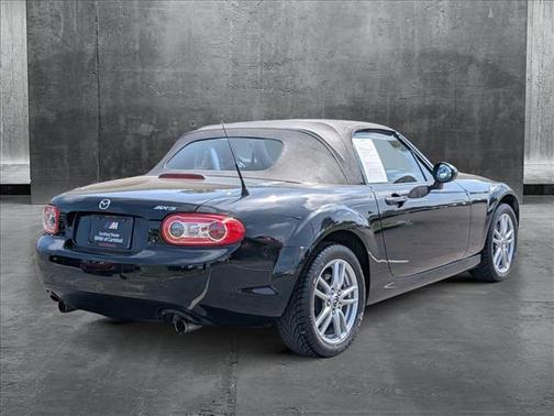 2014 Mazda MX-5 Miata Sport