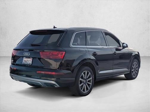 2019 Audi Q7 45 Premium