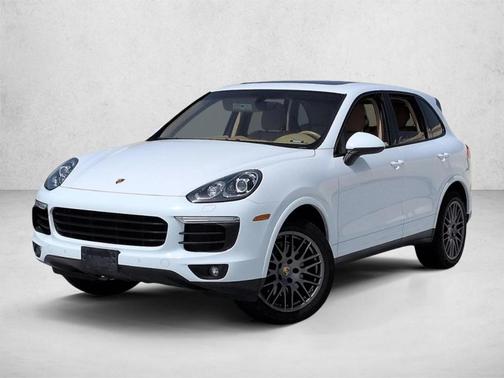 White 2017 Porsche Cayenne