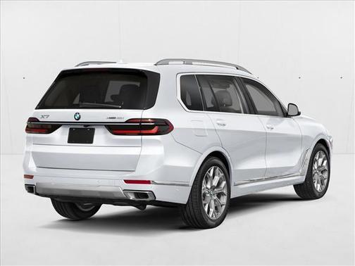 Mineral White Metallic 2026 BMW X7 xDrive40i