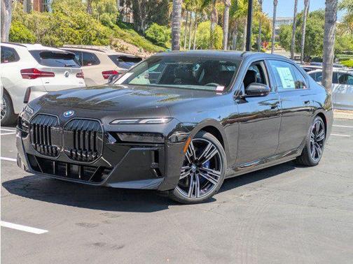 2025 BMW i7 xDrive60