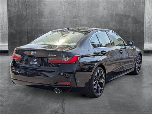 2025 BMW 330 i