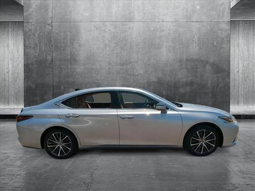2023 Lexus ES 350