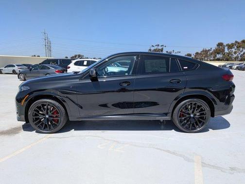 Black Sapphire Metallic 2026 BMW X6 M60i