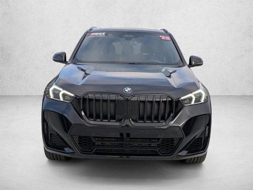 Black Sapphire Metallic 2025 BMW X1 xDrive28i