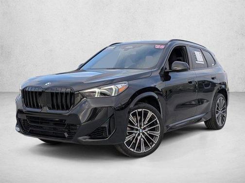 Black Sapphire Metallic 2025 BMW X1 xDrive28i