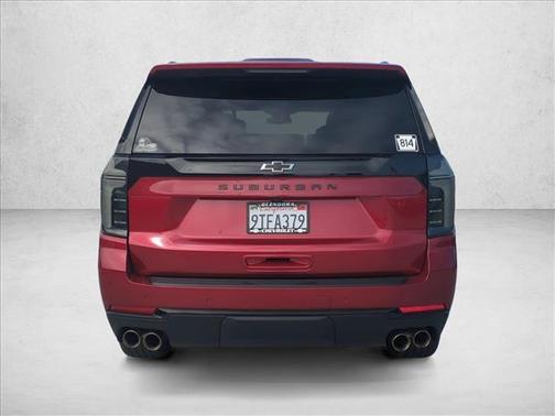 2025 Chevrolet Suburban RST