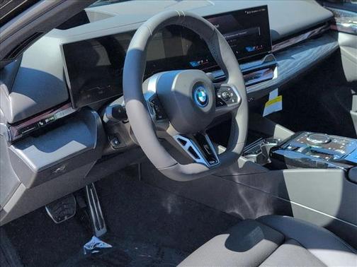 2026 BMW i5 eDrive40