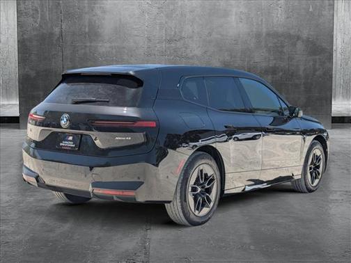 2026 BMW iX xDrive45