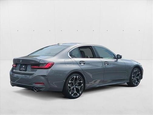 2025 BMW 330 i
