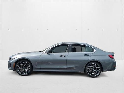 2025 BMW 330 i