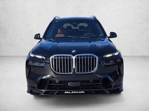 2026 BMW ALPINA XB7 Base