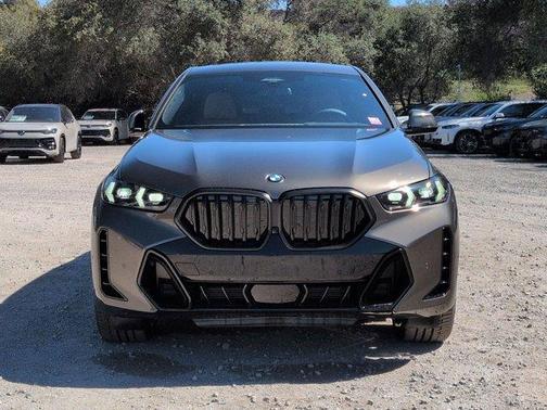 2026 BMW X6 xDrive40i