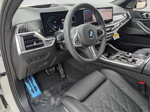 Alpine White 2026 BMW X5 M60i