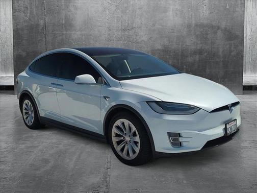 2018 Tesla Model X 75D