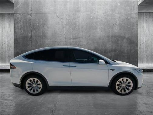 2018 Tesla Model X 75D