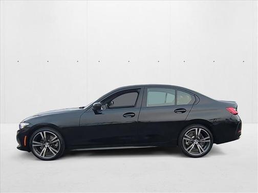 2023 BMW 330 i