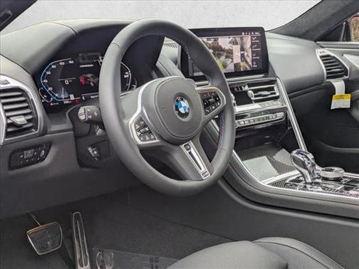 2026 BMW M850 i xDrive