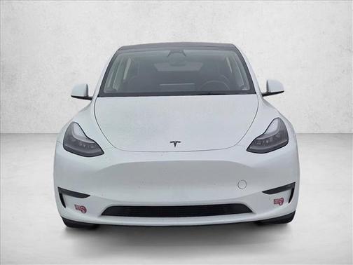 Pearl White Multi 2023 Tesla Model Y Long Range